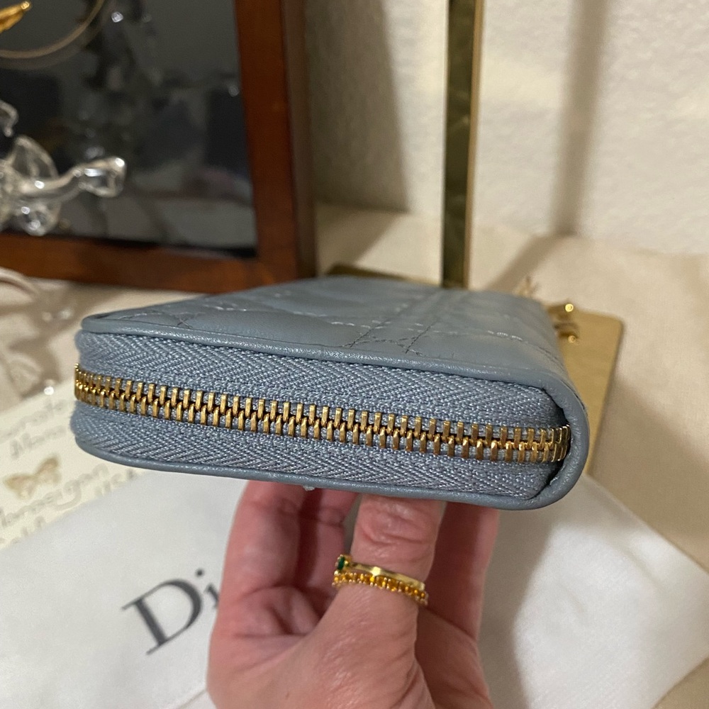 Lady Dior Voyageur Wallet - Picture 5 of 13